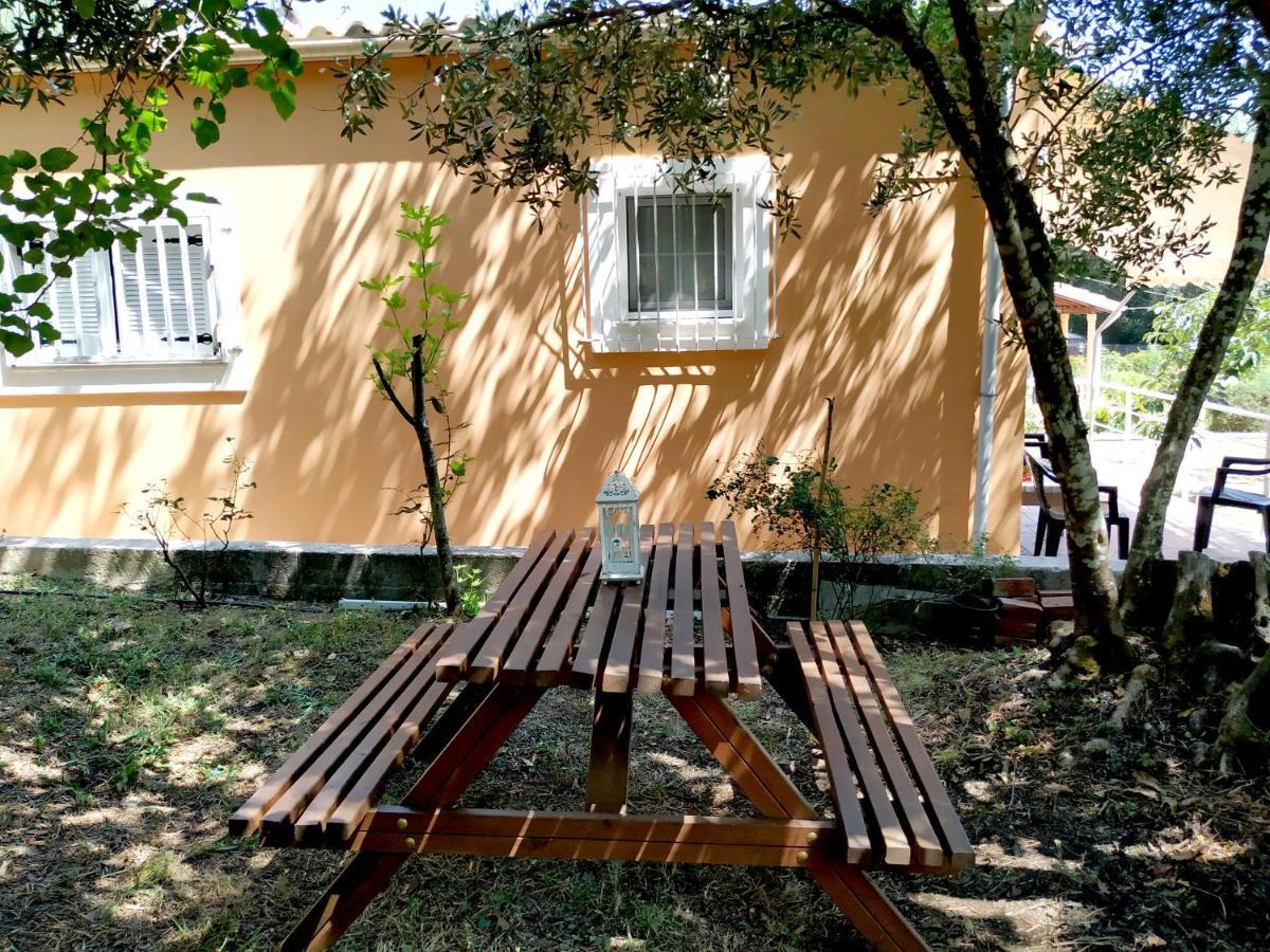Family Holiday Apartment With Garden & Bbq Velonádes المظهر الخارجي الصورة