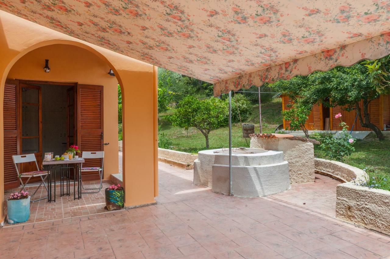 Family Holiday Apartment With Garden & Bbq Velonádes المظهر الخارجي الصورة