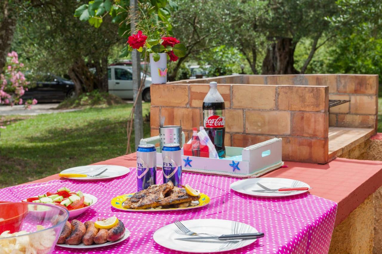 Family Holiday Apartment With Garden & Bbq Velonádes المظهر الخارجي الصورة
